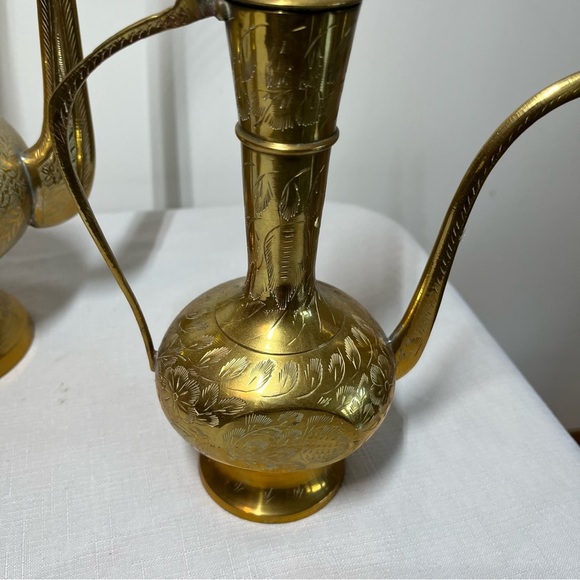 Etched BRASS tea pots. Vintage. LARGE IS 17”. Gorgeous! Set of three. See pics! - Picture 9 of 11